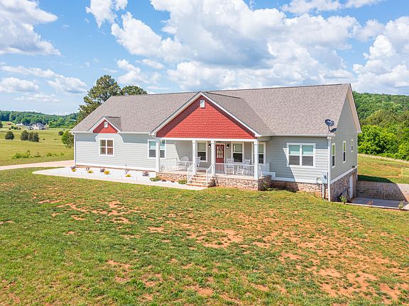 2nd image of 5893 Dalton Pike SE #15