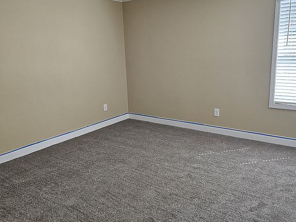 5th image of 1421 Northland Dr
