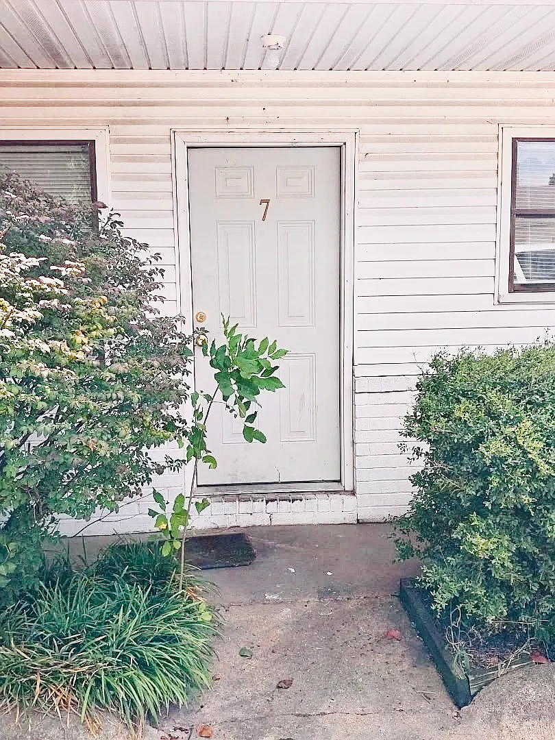 4005 East Nettleton Avenue - 7 — Photo 2