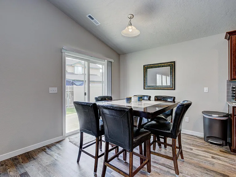 16572 Cypress Ln — Photo 19