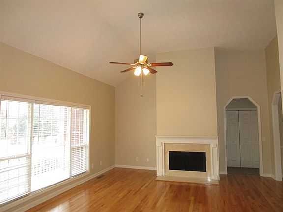 2nd image of 3480 W River Cmns
