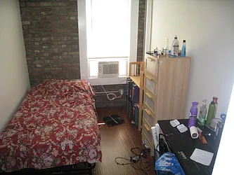 Rented by Alexiou Realty