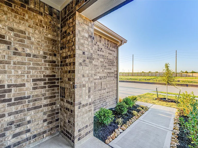 22851 Fulton Landing Dr — Photo 4