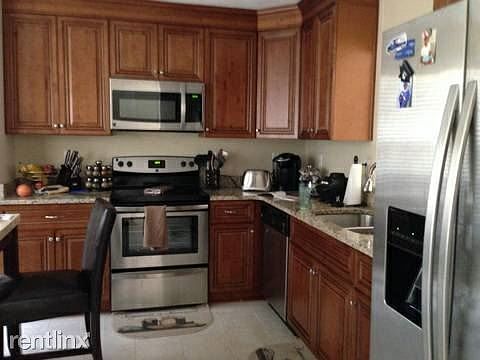 2nd image of 32 Creekside Dr