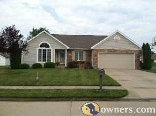 2009 Magnolia St, Effingham, IL 62401