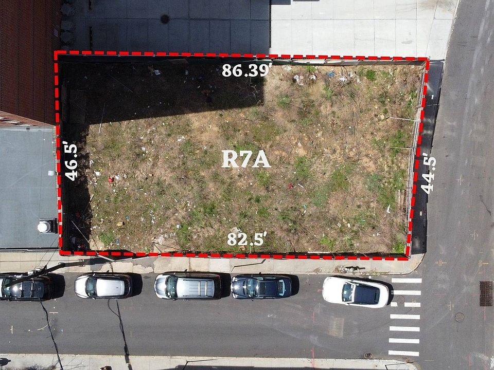 2nd image of 8368 117th St