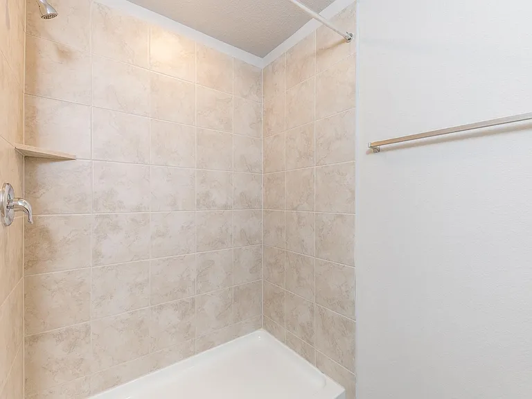 5114 Radiant Dawn Dr — Photo 23