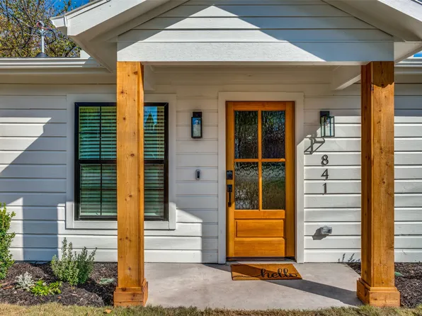 841 Burk St, Van Alstyne, TX 75495