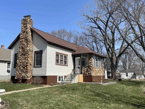 809 Prairie STREET, Mauston, WI 53948
