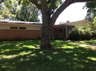 6200 Franwood Ter, Fort Worth, TX 76112