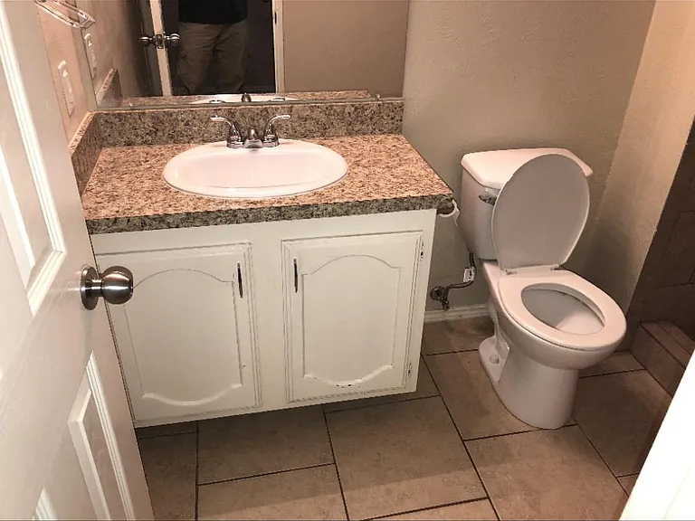 7404 Buttonwood Dr — Photo 13