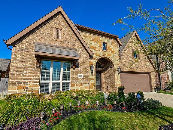 2nd image of 3723 Brampton Island Dr