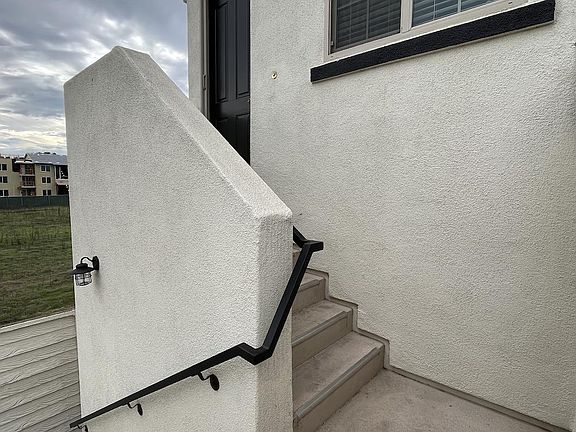 5th image of 1464 Trombetta St #1464