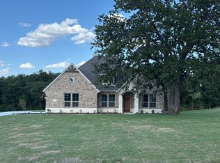 132 Oak Grove Way, Springtown, TX 76082