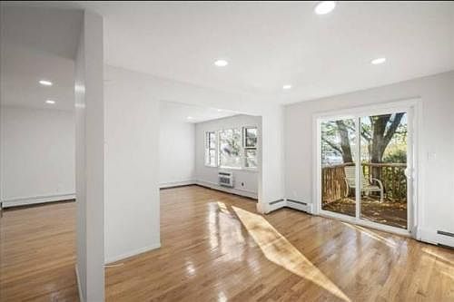 3rd image of 48 Alta Ave