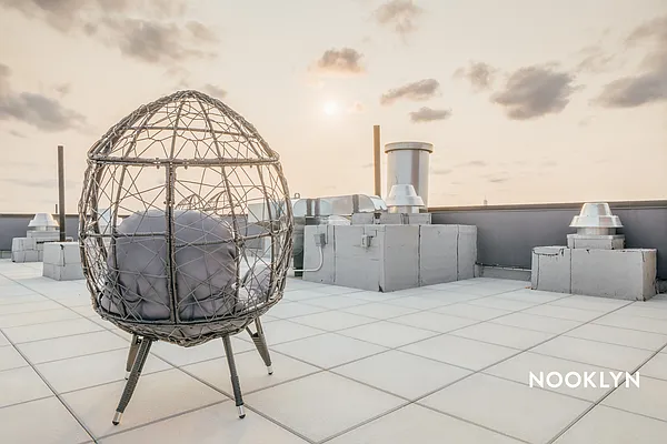 Rented by Nooklyn NYC LLC | media 30