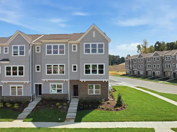 Amherst Plan, Edgebrook Townhomes