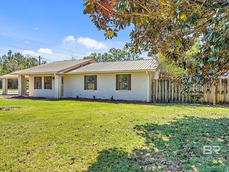 11964 Stroh Rd — Photo 4