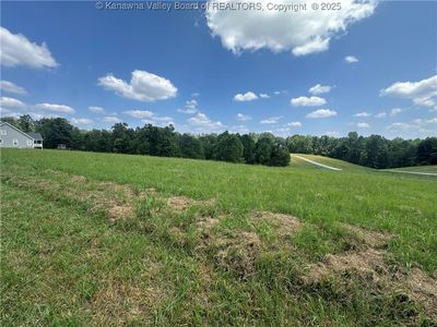 10 Saddle Creek Way, Milton, WV, 25541