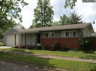 1202 Dodge Dr NW, Warren, OH
