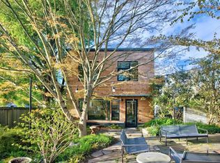 7225 3rd Ave NW, Seattle, WA 98117