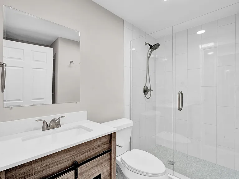 Heathmore Villas Apartments — Photo 31