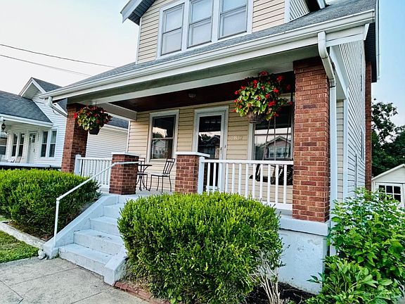 2nd image of 2842 Norwood Ave