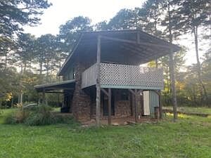 4th image of 625 County Road 5590