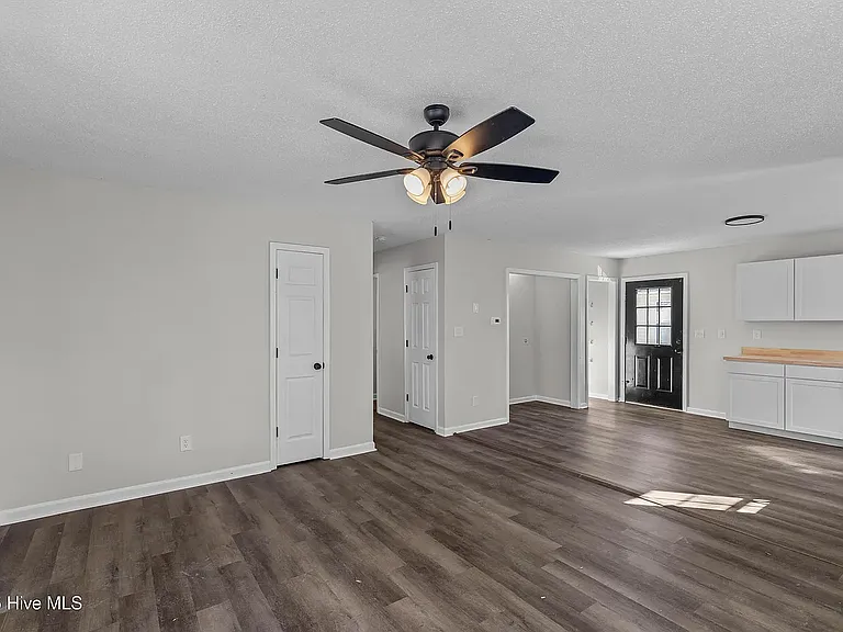 1216 Walt Bellamy Dr — Photo 11
