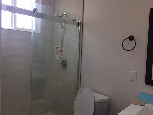 2 bed, 600 sqft, $3,000 — Photo 2