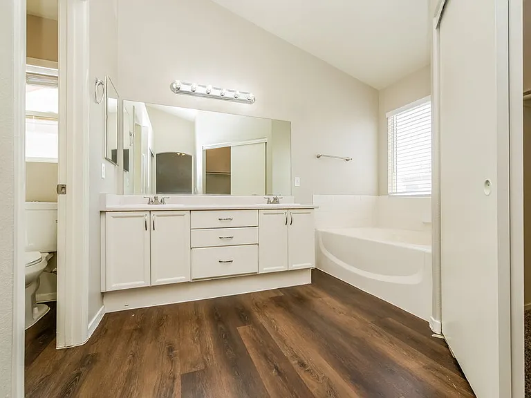 7637 Donald Nelson Ave — Photo 12