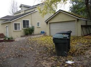 5810 Twin Gardens Rd, Carmichael, CA 95608