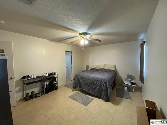 3rd image of 4002 Sand Dollar Dr
