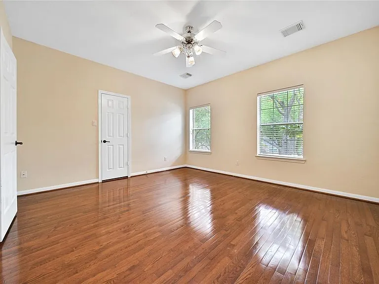 4226 Merriweather St — Photo 26