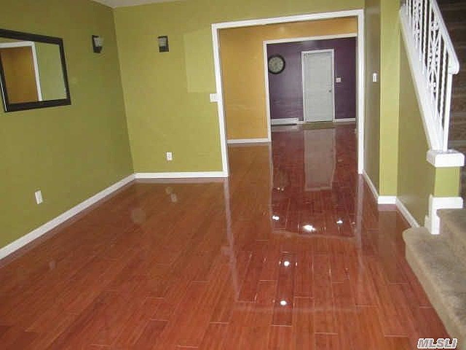 1st image of 11601 222nd St
