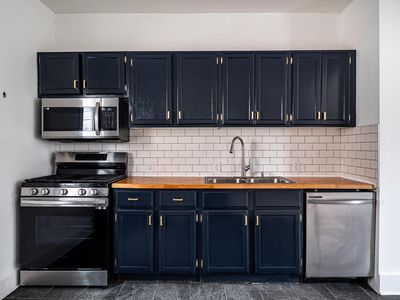 2033 South 81st STREET, West Allis, WI, 53219