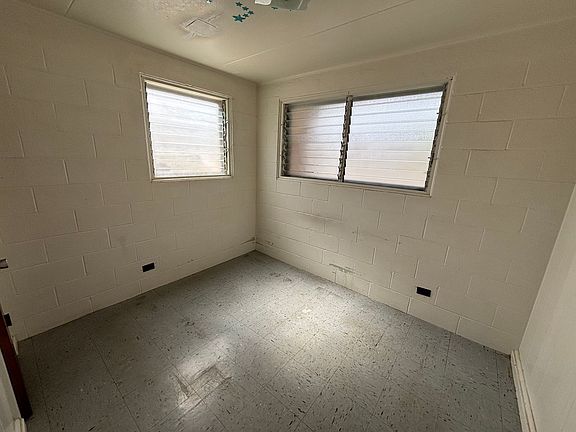 5th image of 705 Hoawa St #B1
