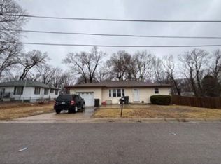 328 Randolph St, East Peoria, IL 61611