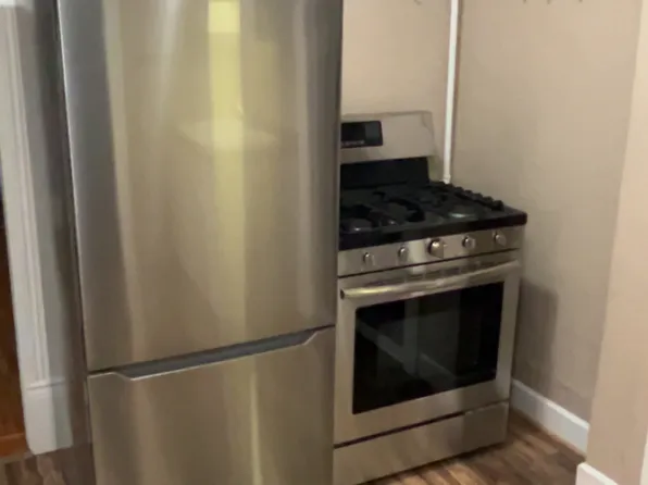 1027 43rd Ave N, Minneapolis, MN 55412