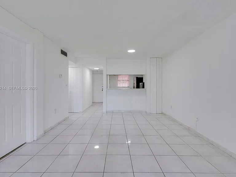 19729 SW 114th Ave #150 — Photo 3