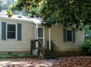 651 Rufus Henderson Dr, Scottdale, GA 30079