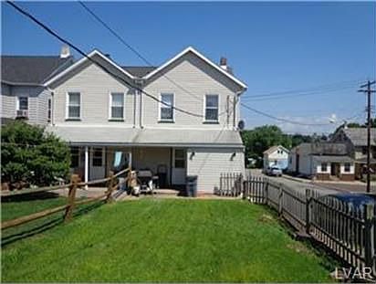 2nd image of 400 3rd St