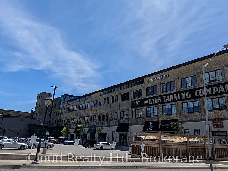 15 Wellington St S #211 — Photo 26