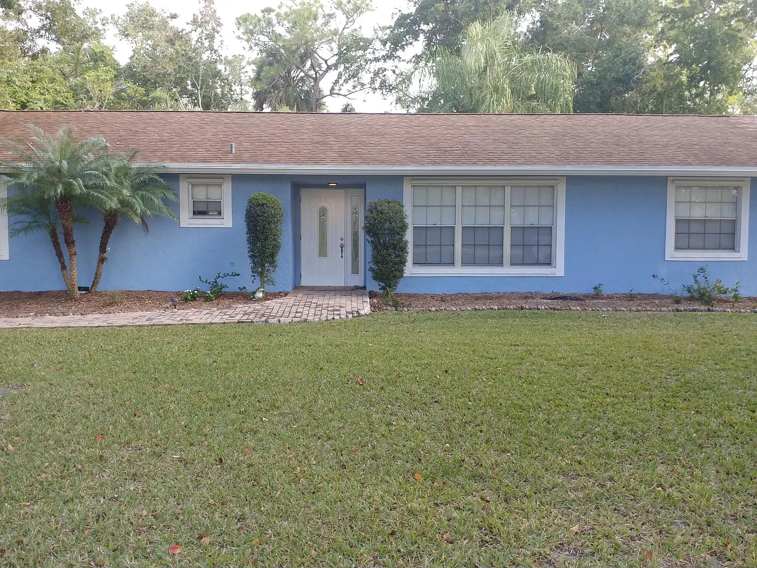 3 bed, 2500 sqft, $3,690 — Photo 1