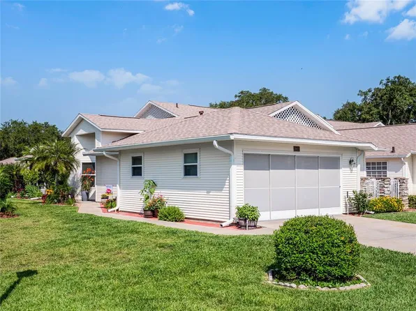 26621 Racquet Cir, Leesburg, FL 34748