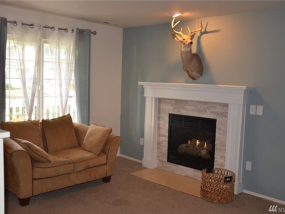 3rd image of 9921 140th Street Ct E