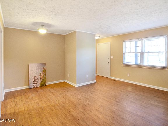 2nd image of 7715 Pinner Dr #&-2