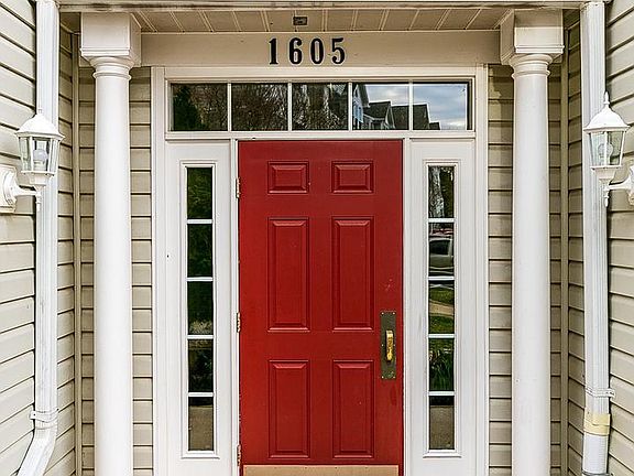 3rd image of 1605 Berry Rose Ct #31C