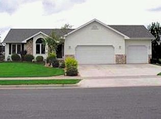 6785 Valiant Dr, Windsor, WI 53598