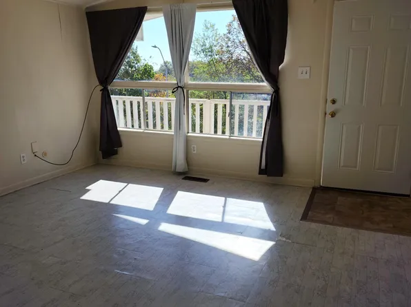 212 Sierra Madre Dr, North Little Rock, AR 72118